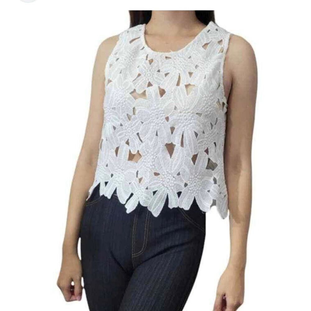 CAUTION TO THE WIND CROPPED TOP‎ SIZE M